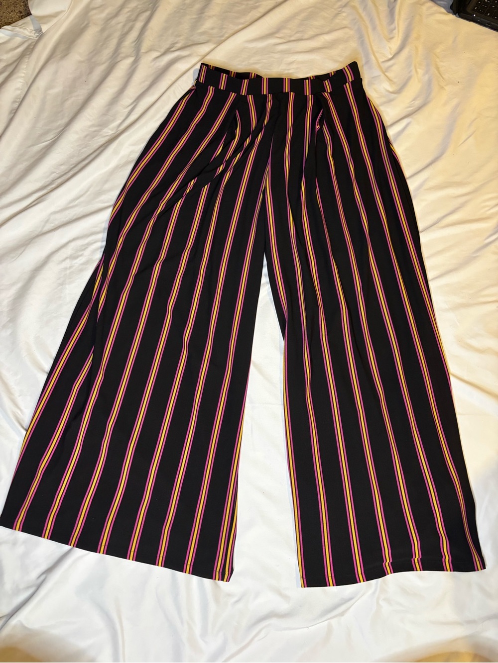 Bar III Women’s Medium Black Pink Yellow Striped Wide Leg Pants